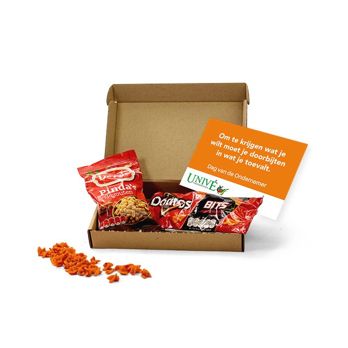 Maildoosje met borrelsnacks 