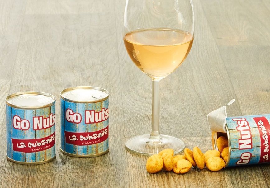 Go Nuts! Blikje nootjes bij de borrel